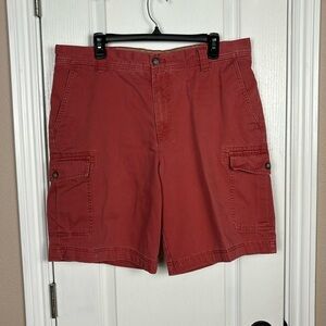 IZOD Mens Red Cotton Twill Cargo Shorts Size 36